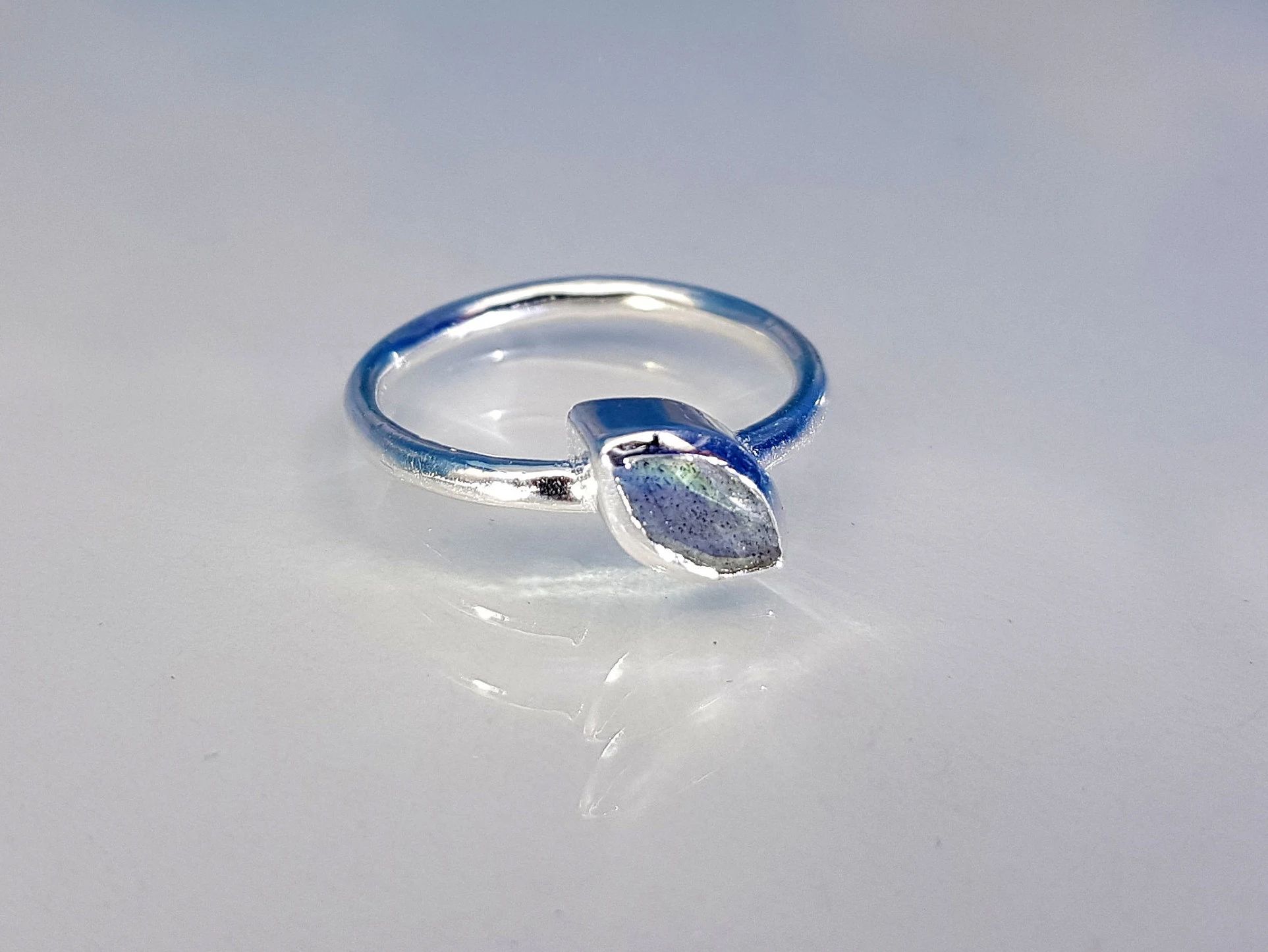 Ring Labradorit facettiert Sterlingsilber