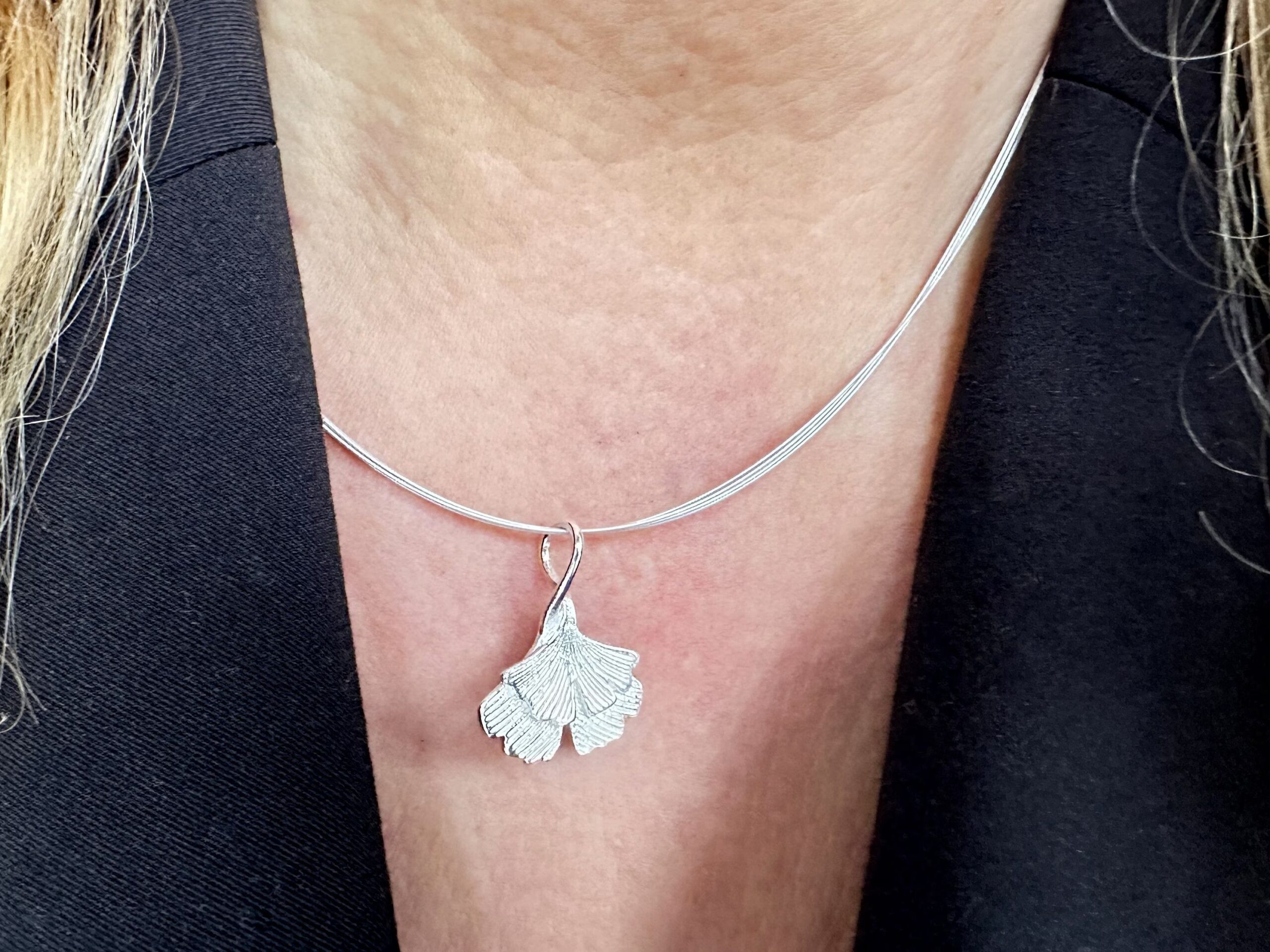 Anhänger Ginko Blatt aus 925 Sterling Silber